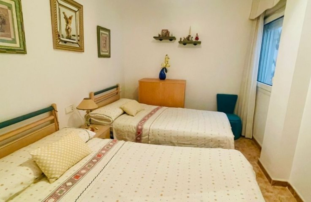 Reventa - Apartamento / piso - Torrevieja - torrevieja