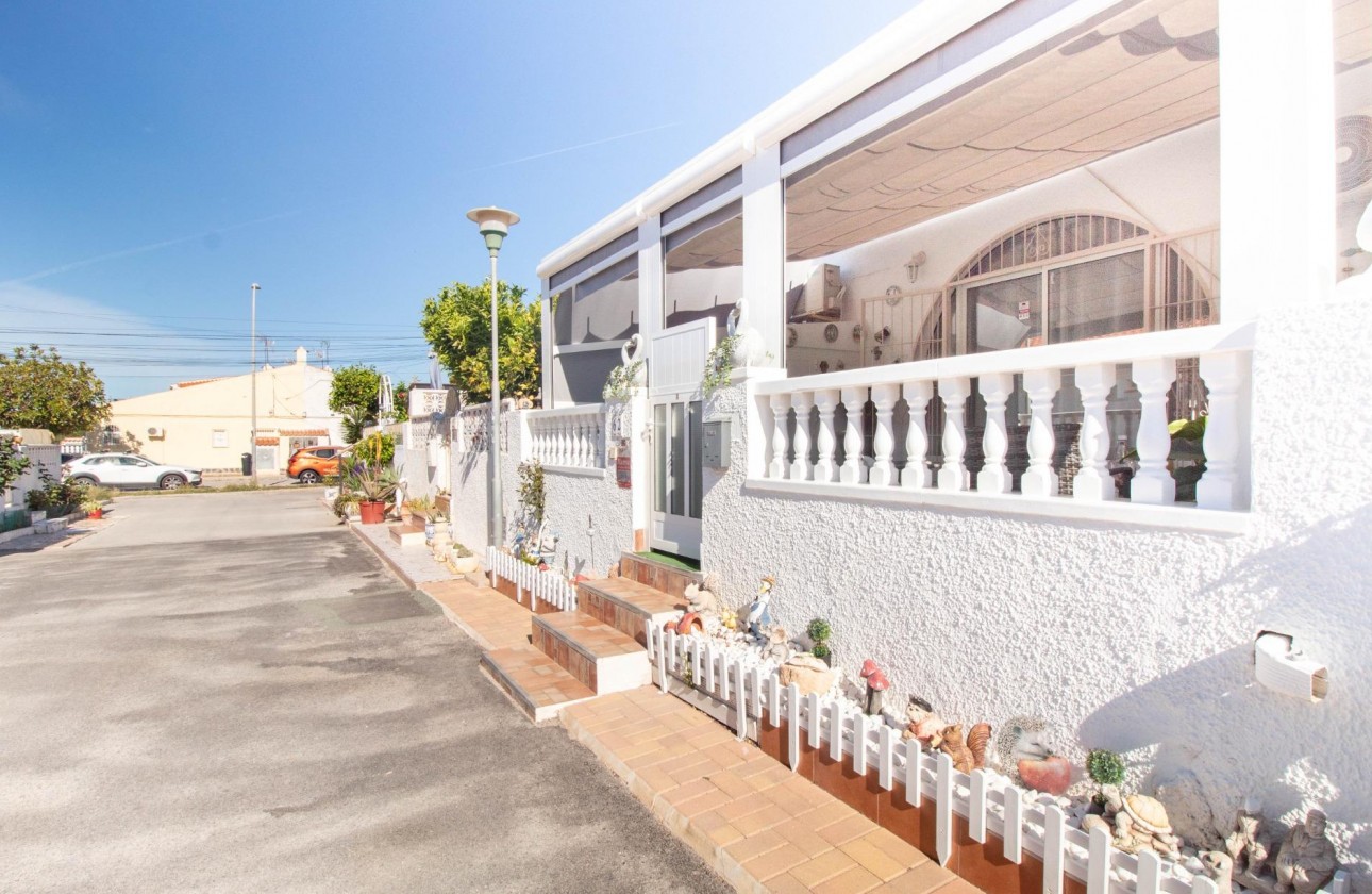 Resale - Bungalow - Torrevieja - El chaparral