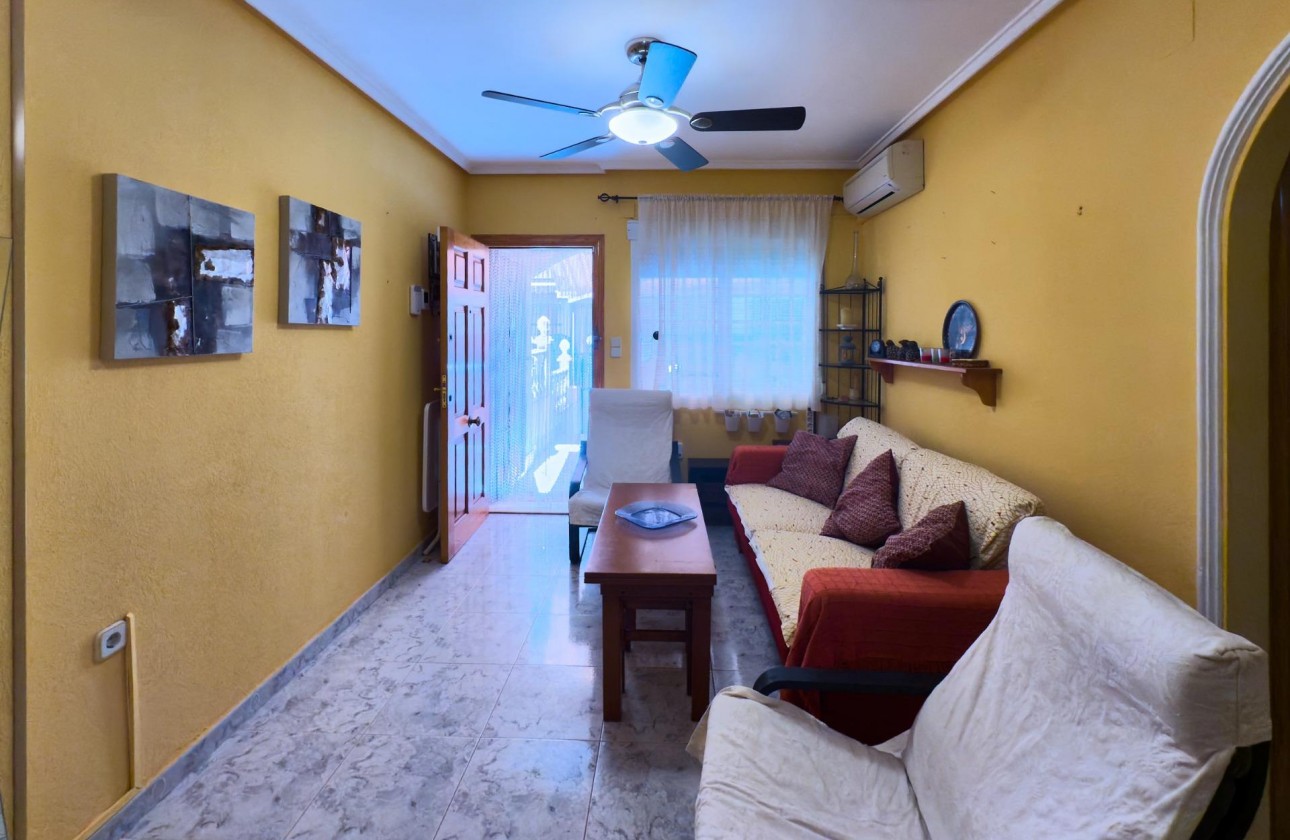 Revente - Appartement - Torrevieja - La Mata pueblo
