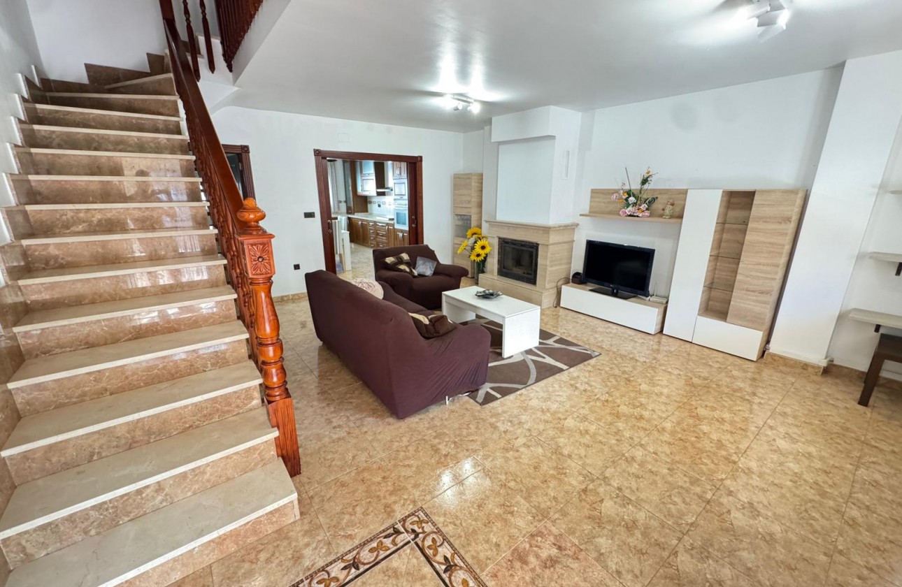 Resale - Villa - San Miguel de Salinas