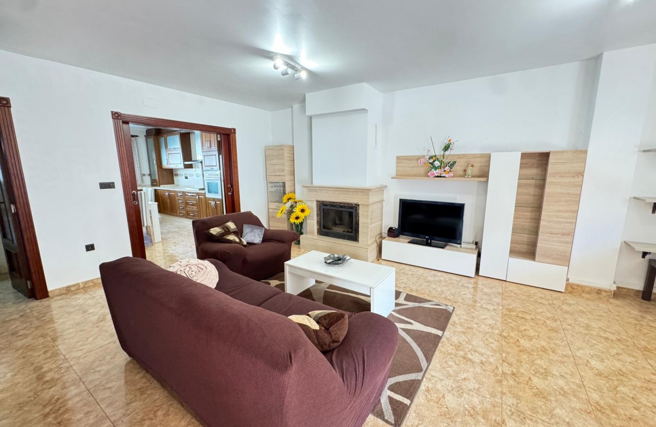 Resale - Villa - San Miguel de Salinas