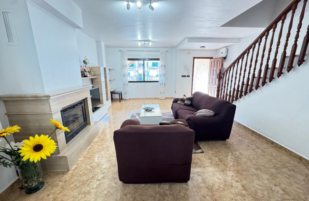 Resale - Villa - San Miguel de Salinas