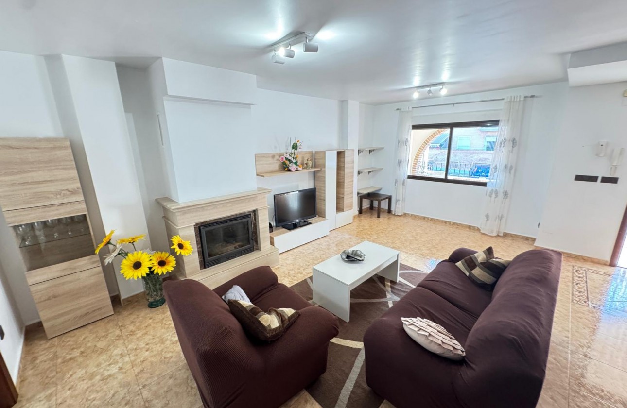 Resale - Villa - San Miguel de Salinas