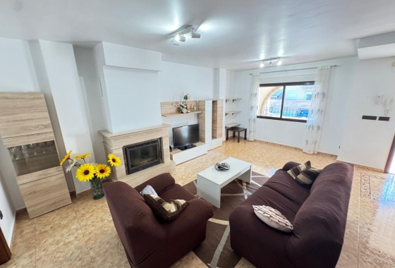 Resale - Villa - San Miguel de Salinas