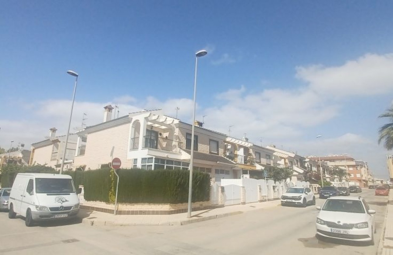 Revente - Villa - Pilar de la Horadada