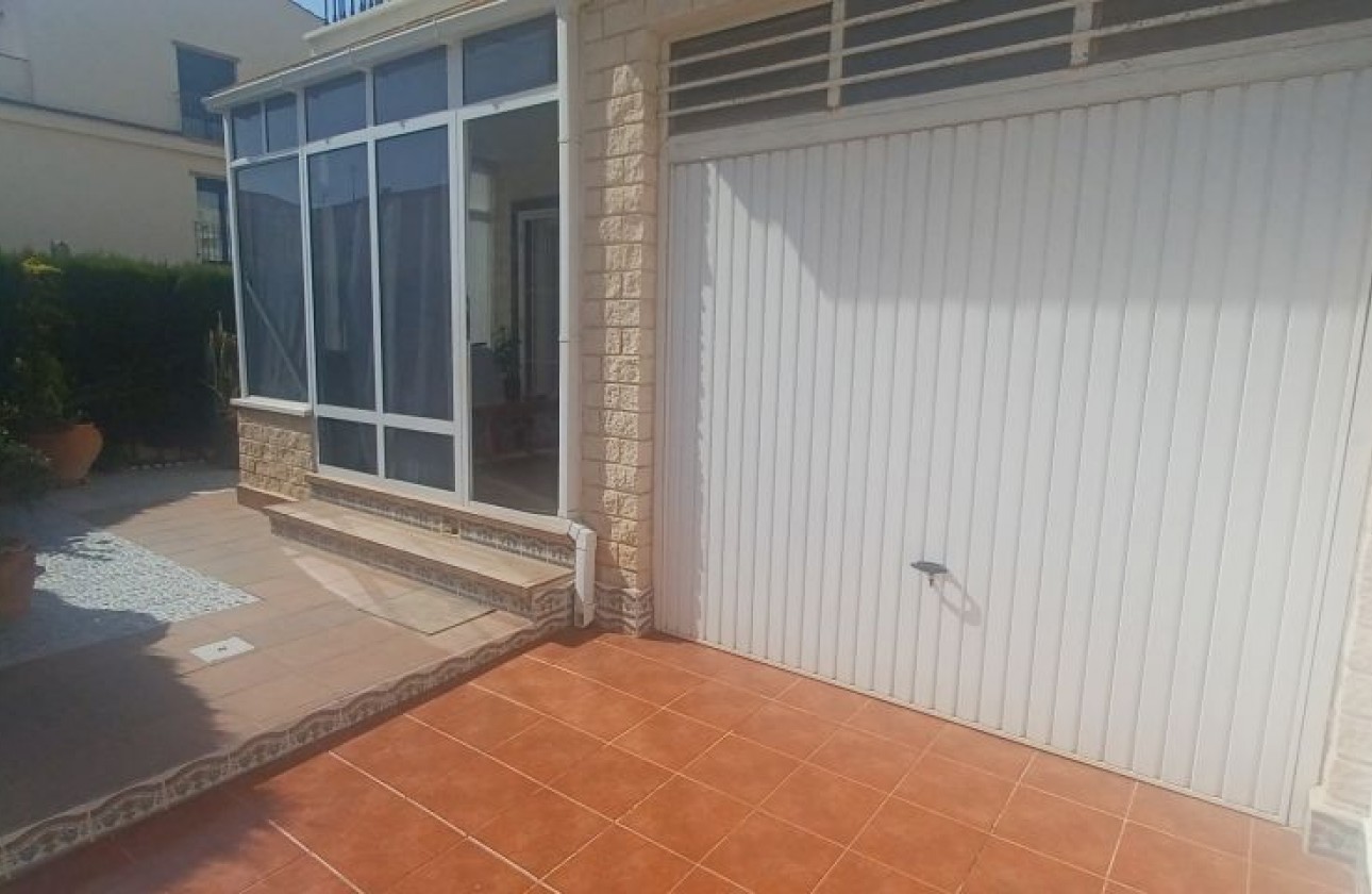 Revente - Villa - Pilar de la Horadada