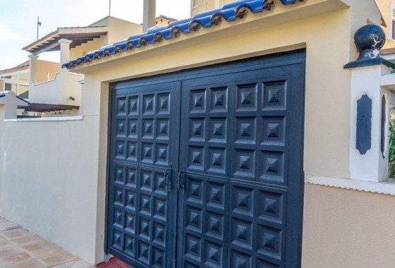 Revente - Villa - Orihuela Costa - Villamartín