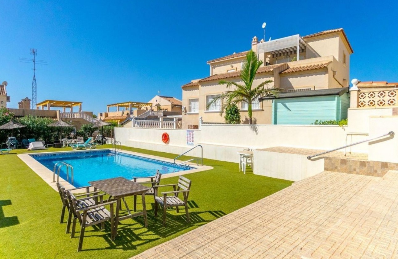 Revente - Villa - Orihuela Costa - Villamartín