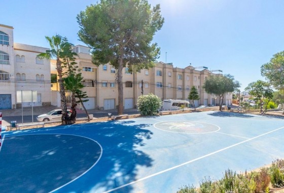 Revente - Villa - Orihuela Costa - Villamartín
