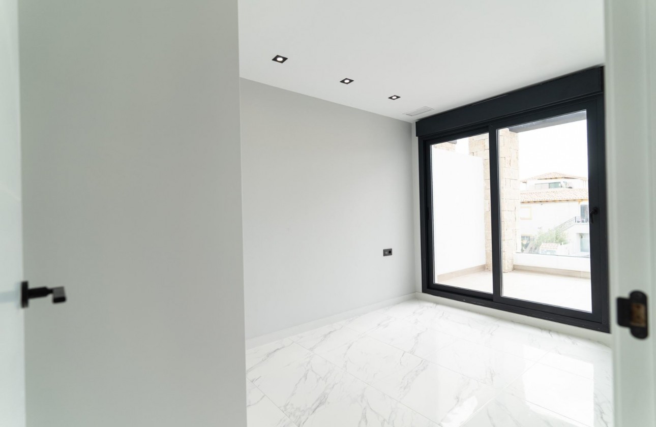 Nouvelle construction - Villa - Orihuela Costa - Punta Prima