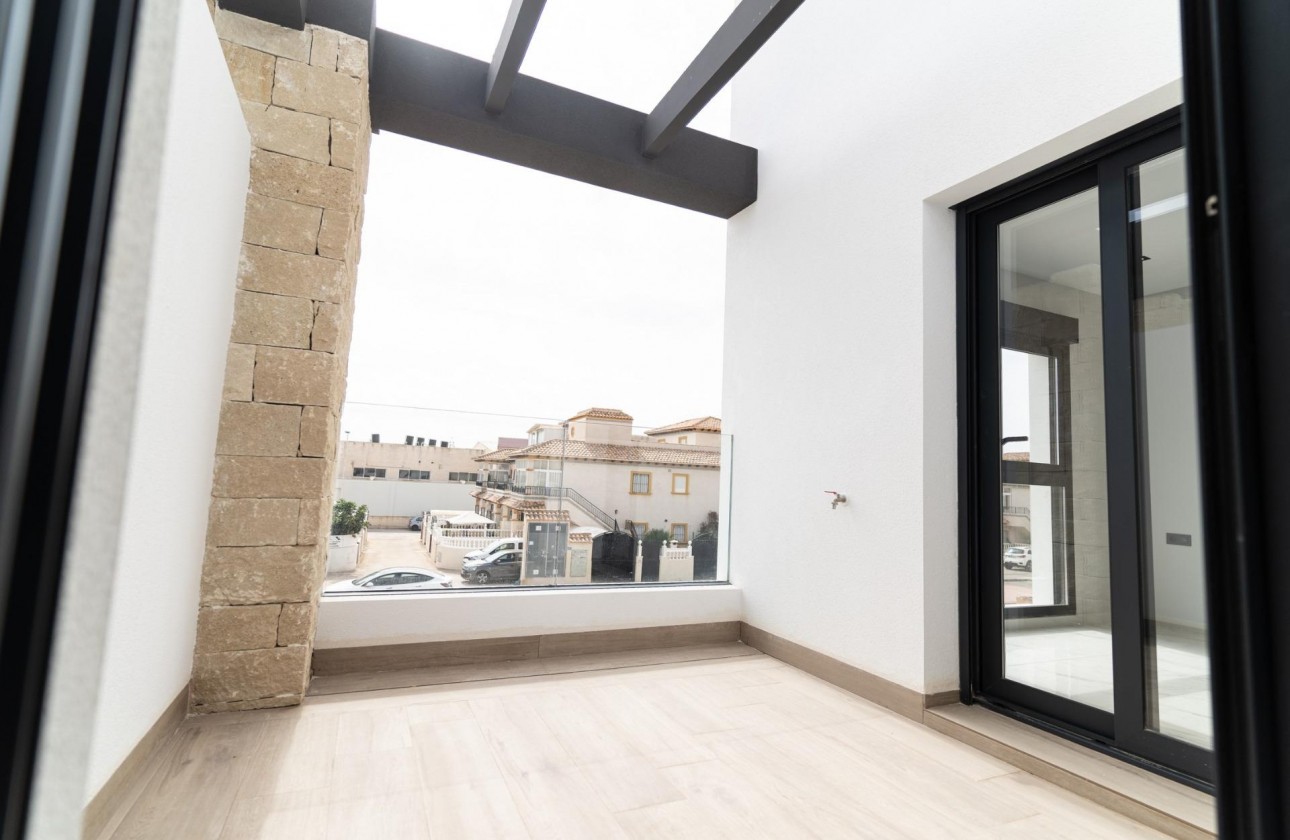 Nouvelle construction - Villa - Orihuela Costa - Punta Prima