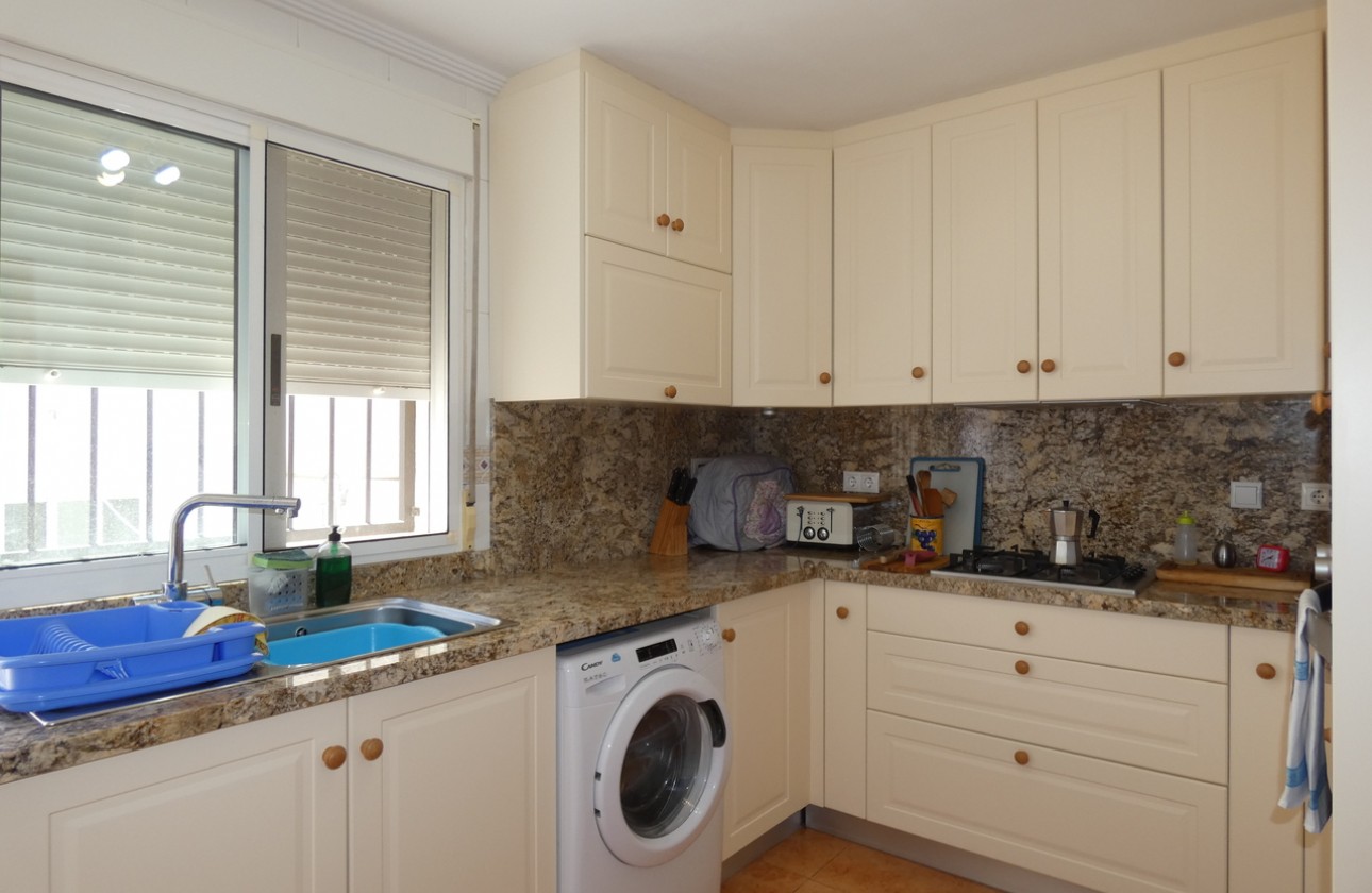 Resale - Villa - Algorfa