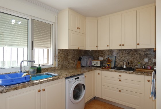 Resale - Villa - Algorfa