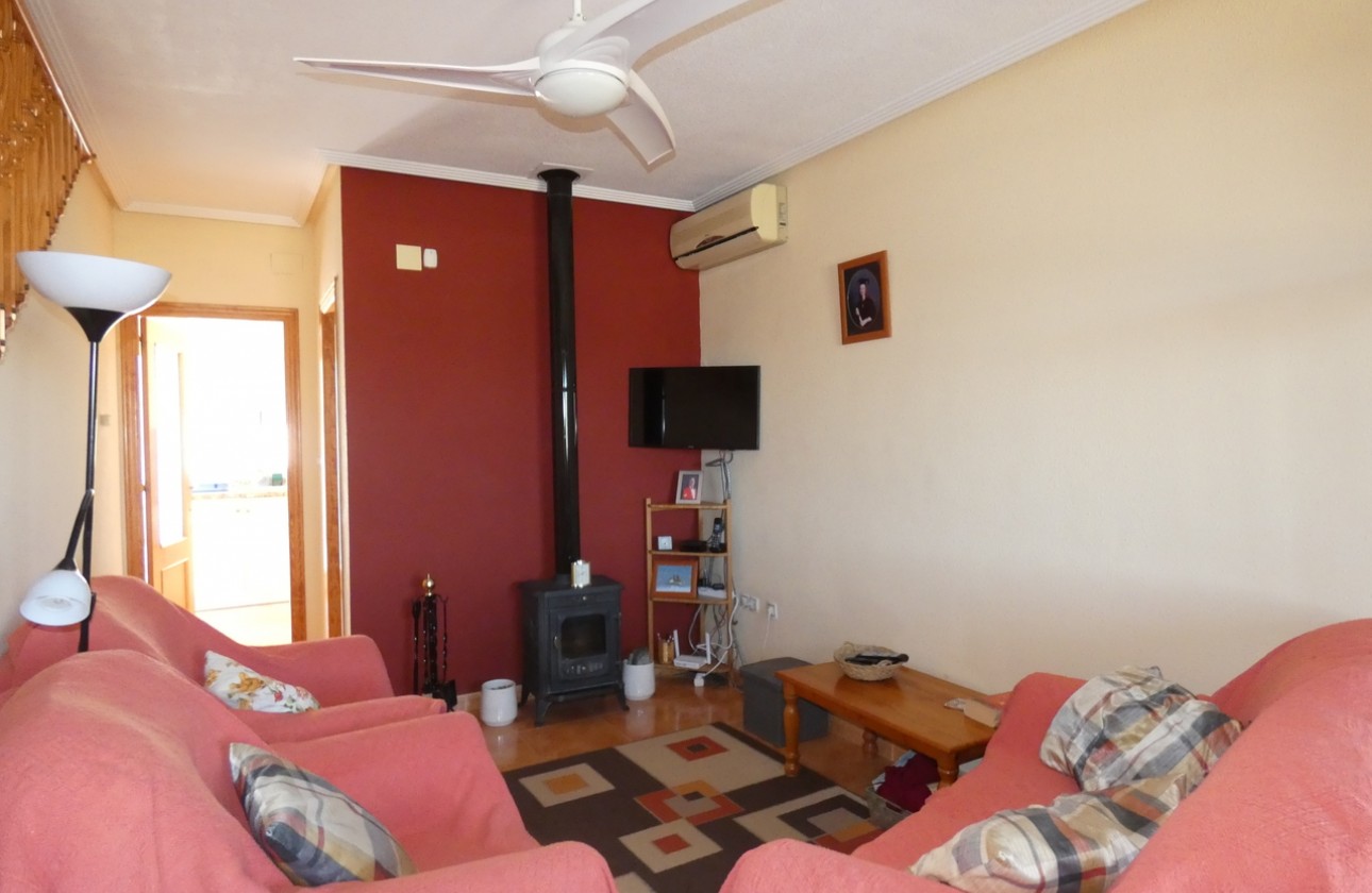 Resale - Villa - Algorfa