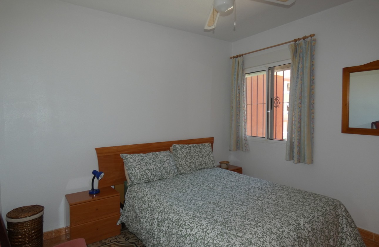 Resale - Villa - Algorfa