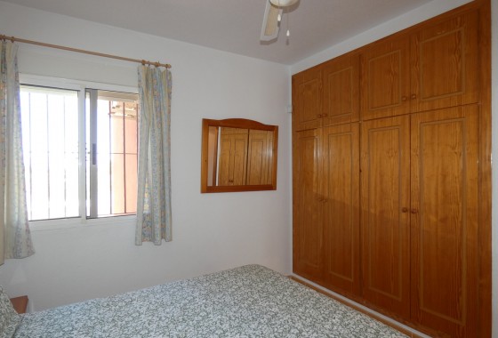 Resale - Villa - Algorfa