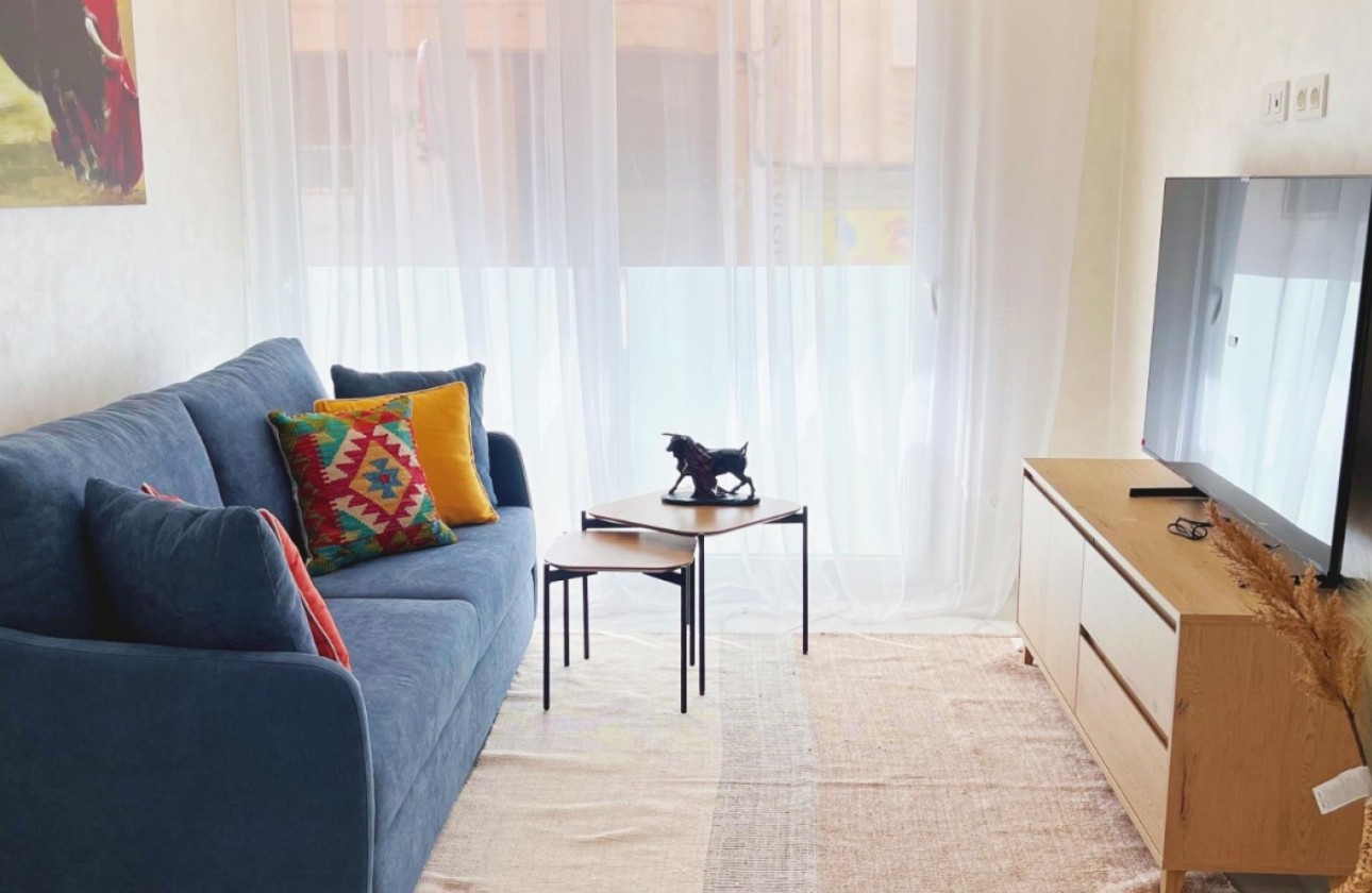 Resale - Apartment / flat - Torrevieja - Playa del Cura