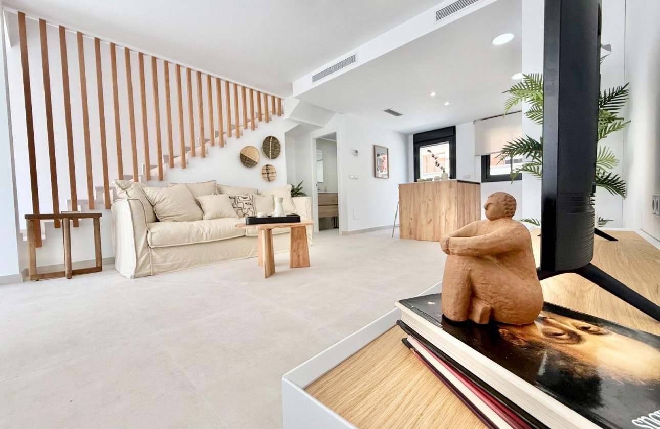 Nueva construcción  - Chalet - Cox - San Fernando