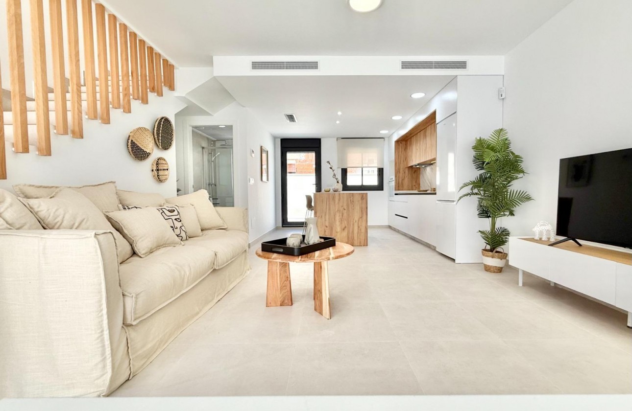 Nueva construcción  - Chalet - Cox - San Fernando