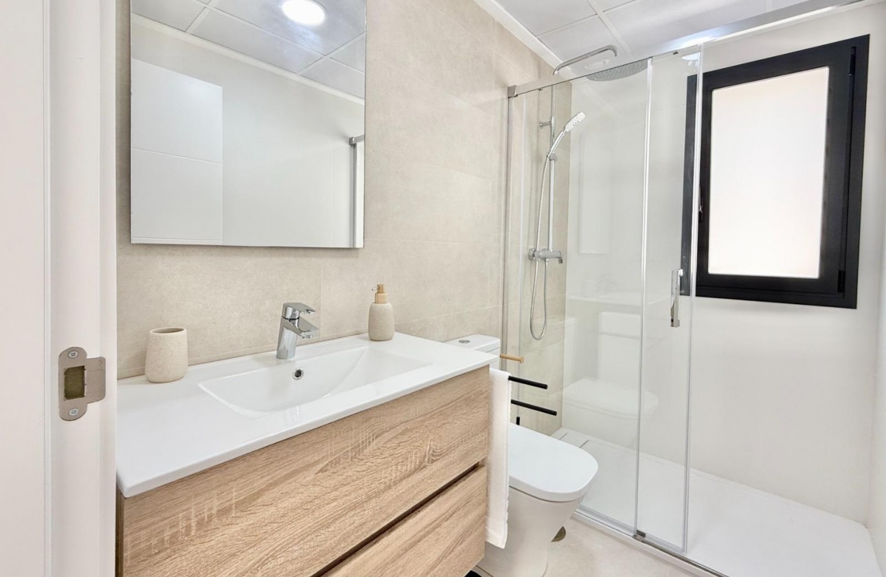 Nueva construcción  - Chalet - Cox - San Fernando