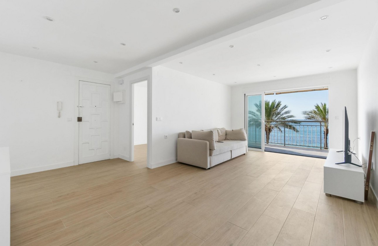 Resale - Apartment / flat - Torrevieja - Playa del cura