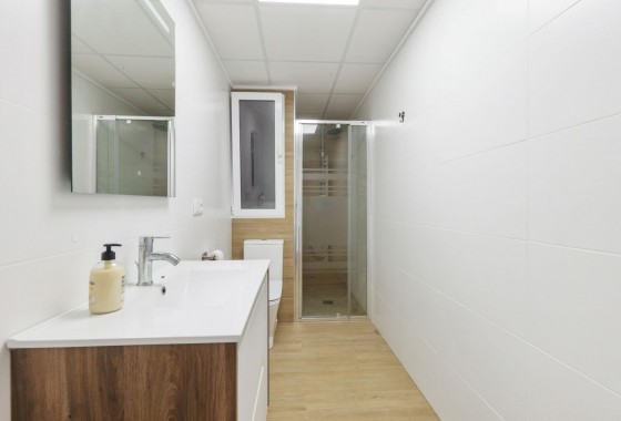 Resale - Apartment / flat - Torrevieja - Playa del cura