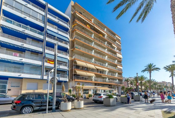 Resale - Apartment / flat - Torrevieja - Playa del cura