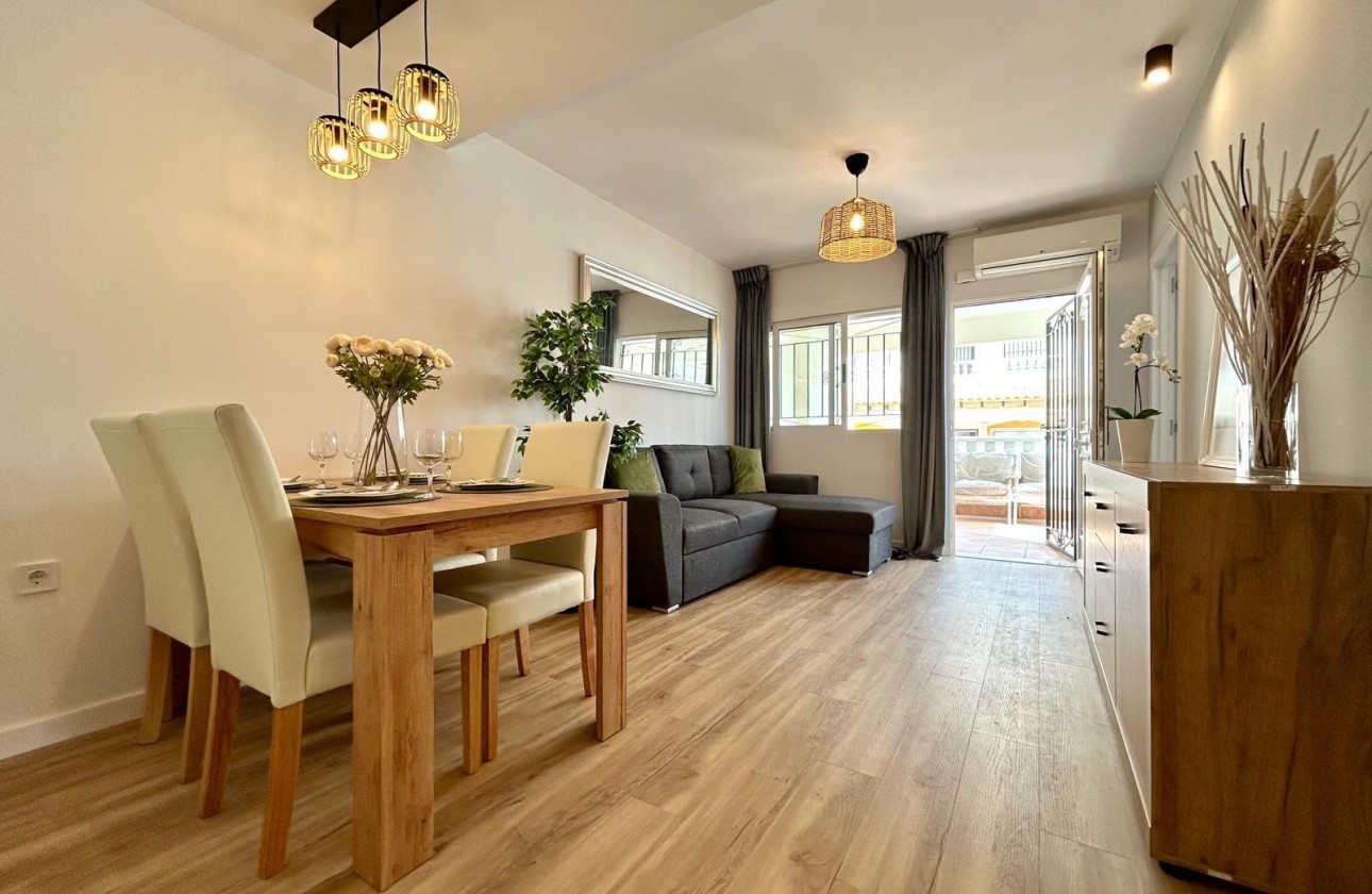 Revente - Villa - Orihuela - Urbanización Perla del Mar