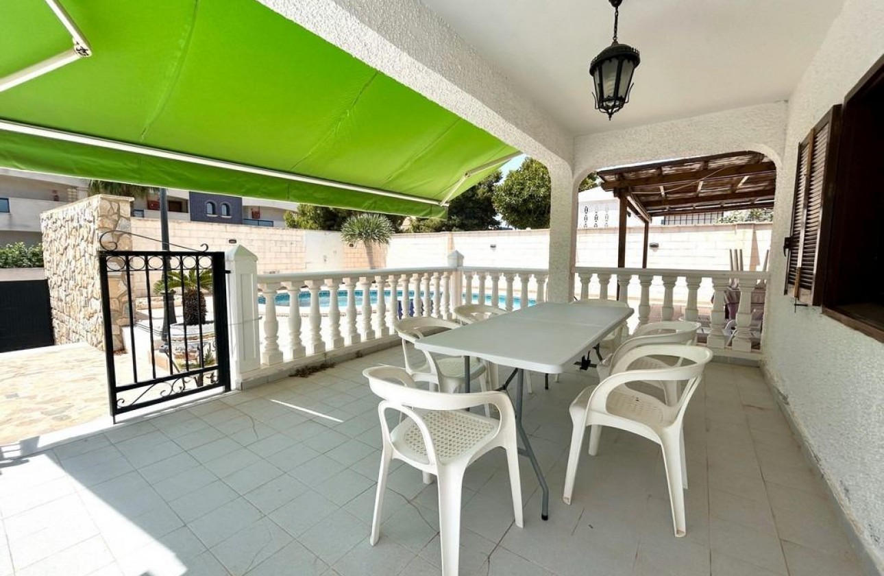Revente - Villa - Orihuela Costa - La Zenia