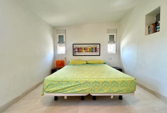 Revente - Villa - Orihuela Costa - La Zenia