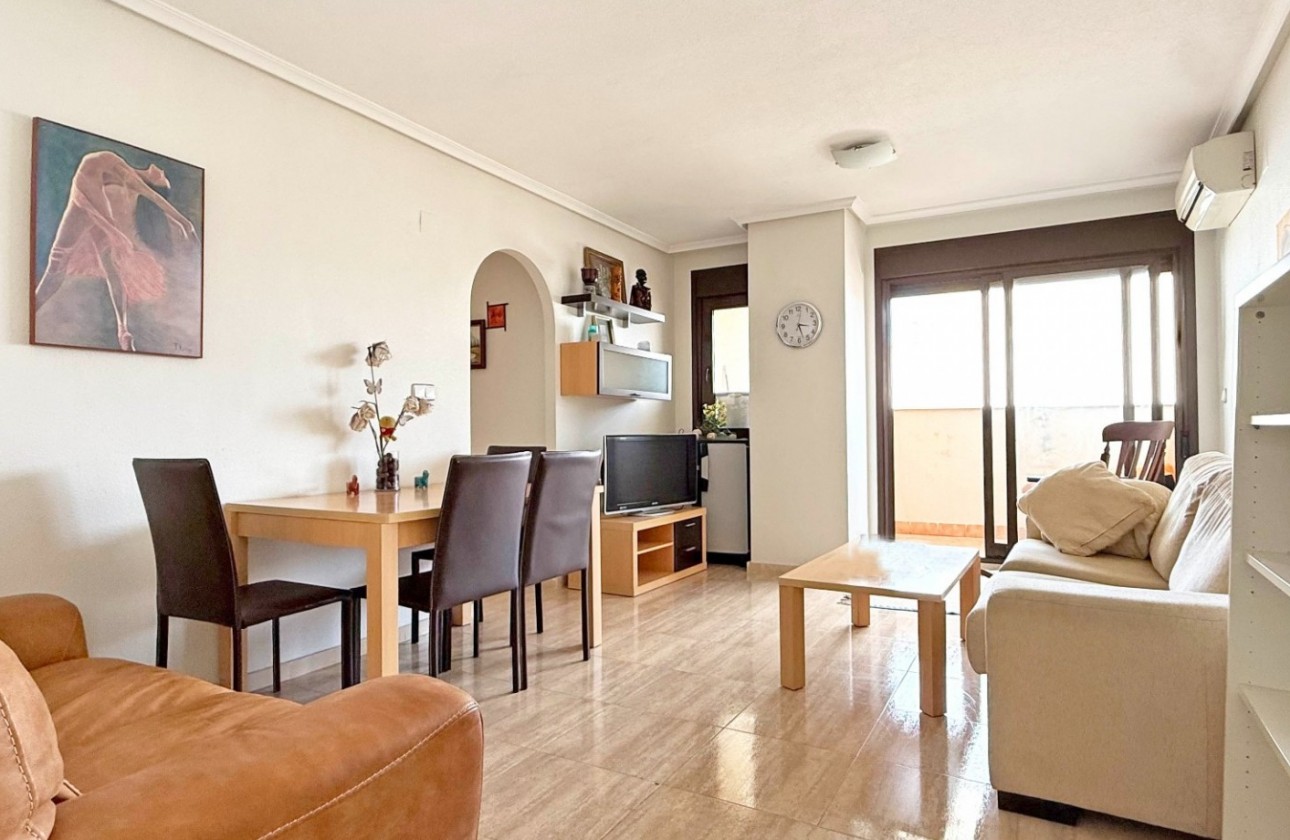 Resale - Apartment / flat - Torrevieja