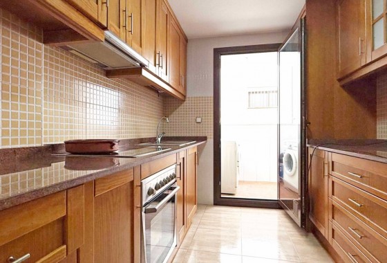 Resale - Apartment / flat - Torrevieja