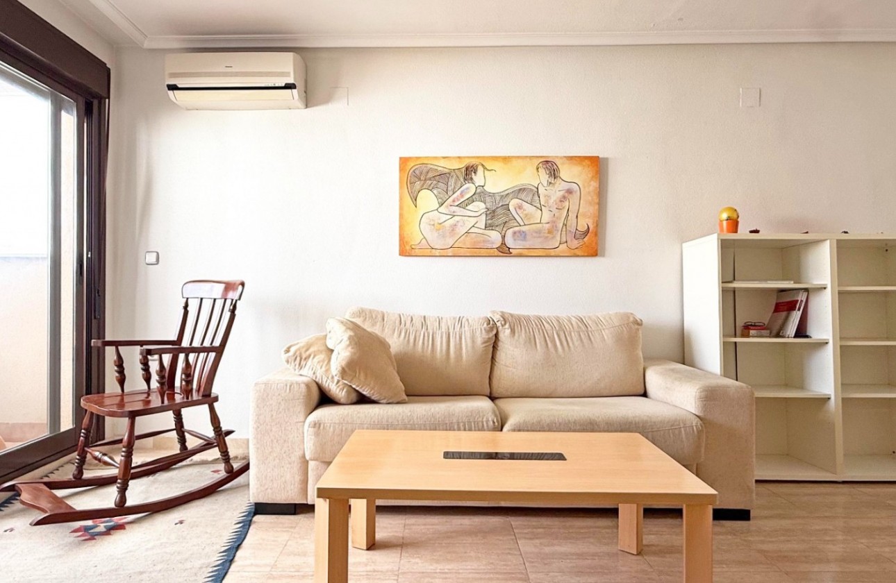 Resale - Apartment / flat - Torrevieja