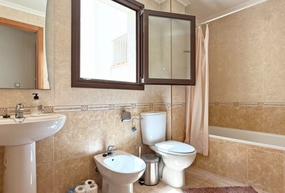 Resale - Apartment / flat - Torrevieja