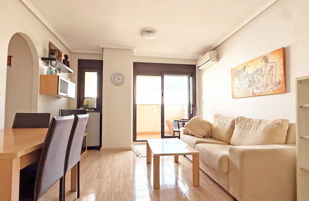 Resale - Apartment / flat - Torrevieja