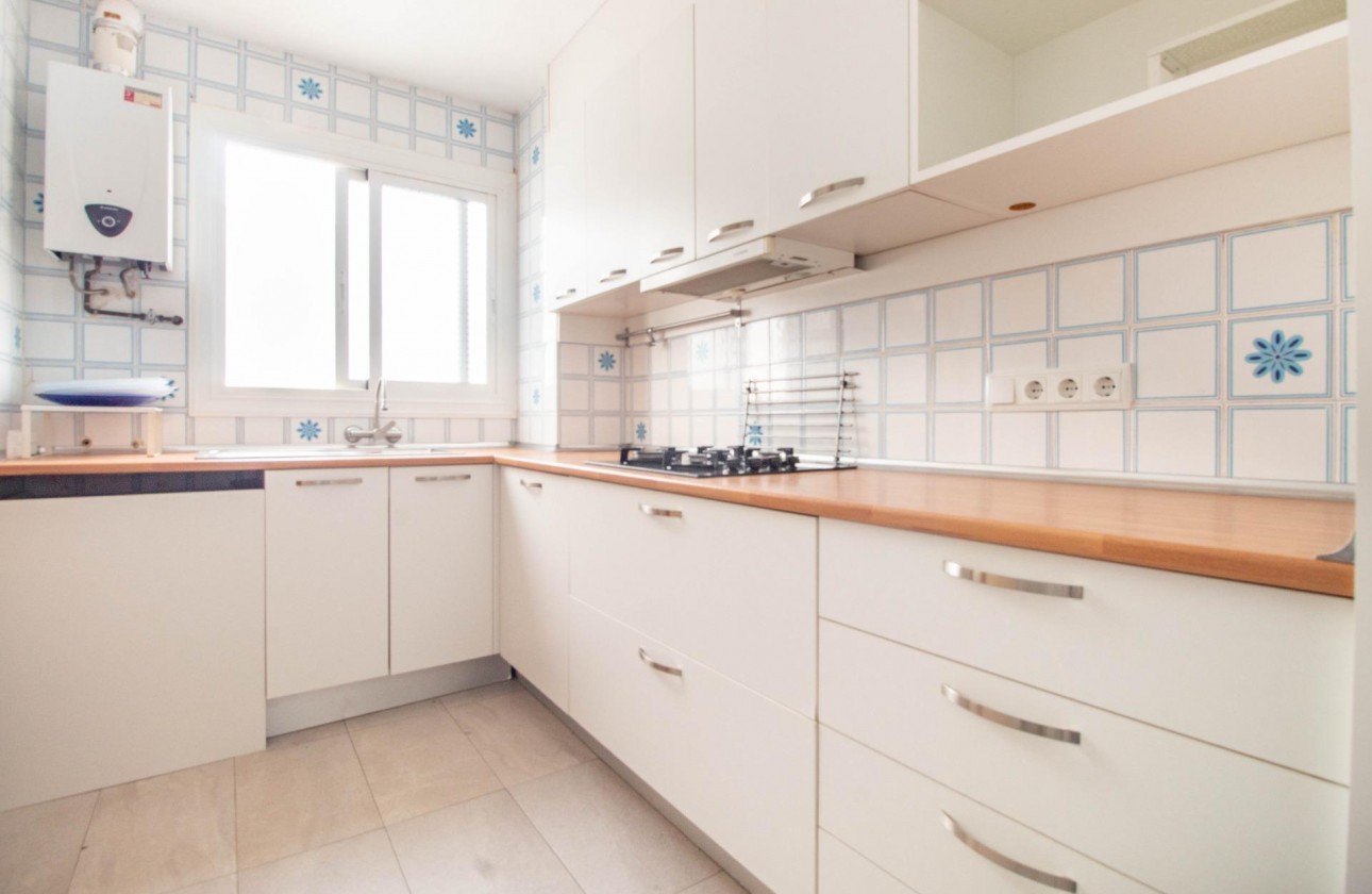 Revente - Appartement - Torrevieja - Acequion