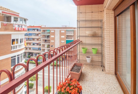 Revente - Appartement - Torrevieja - Acequion