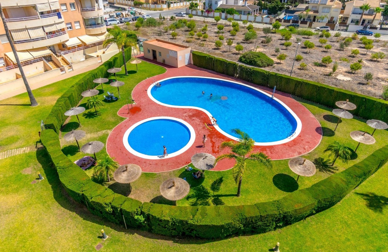 Resale - Apartment / flat - Orihuela Costa - Altos de Campoamor