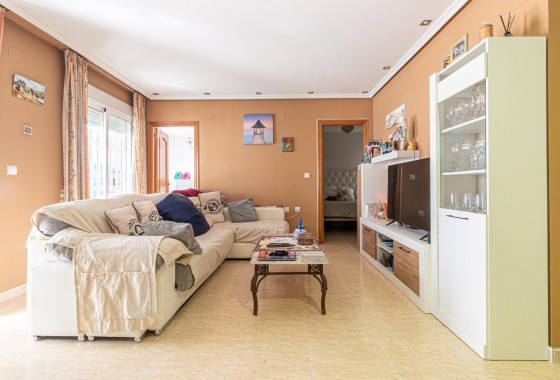 Resale - Apartment / flat - Torrevieja - Playa de los locos