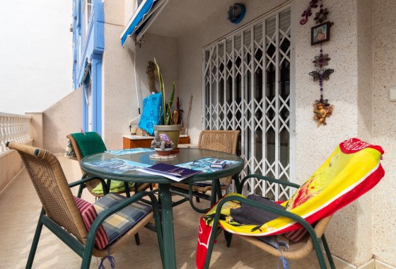Resale - Apartment / flat - Torrevieja - Playa de los locos