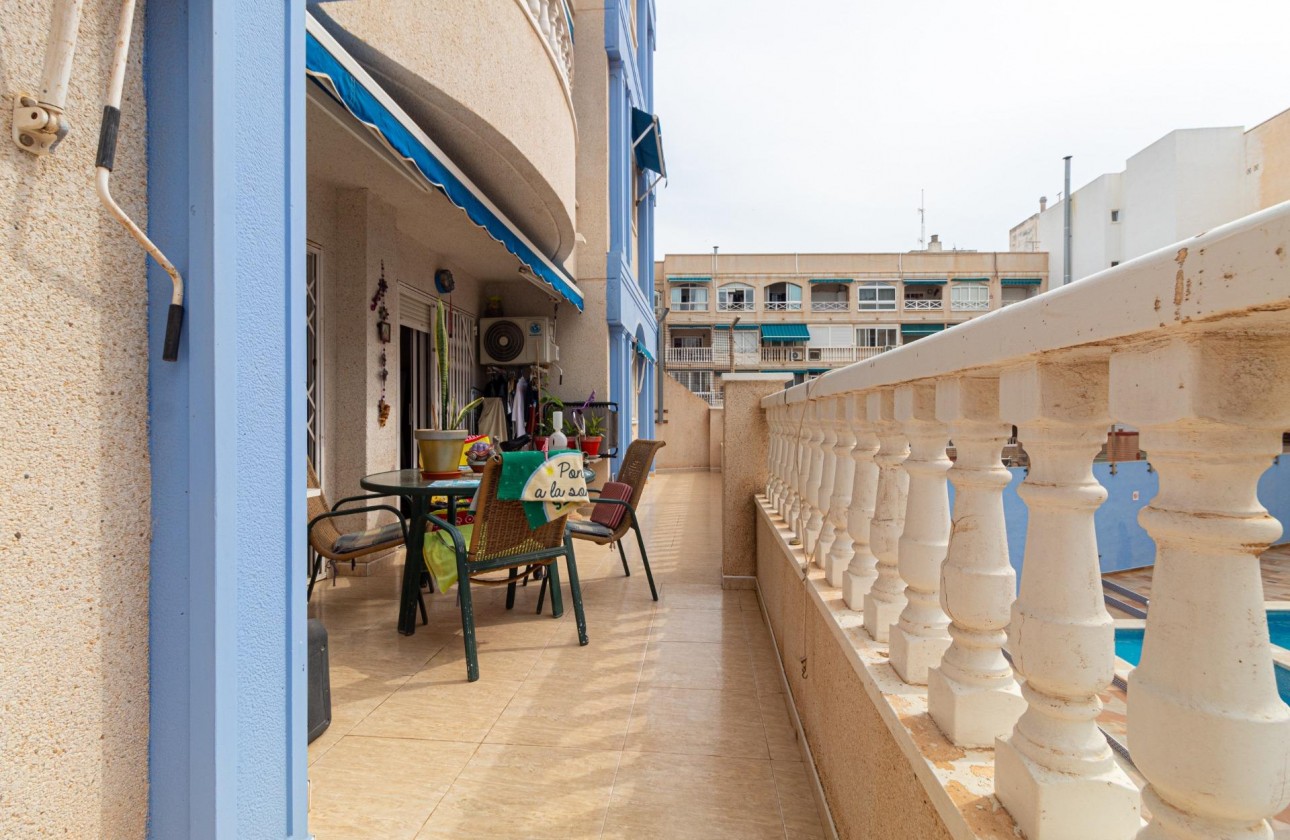 Resale - Apartment / flat - Torrevieja - Playa de los locos