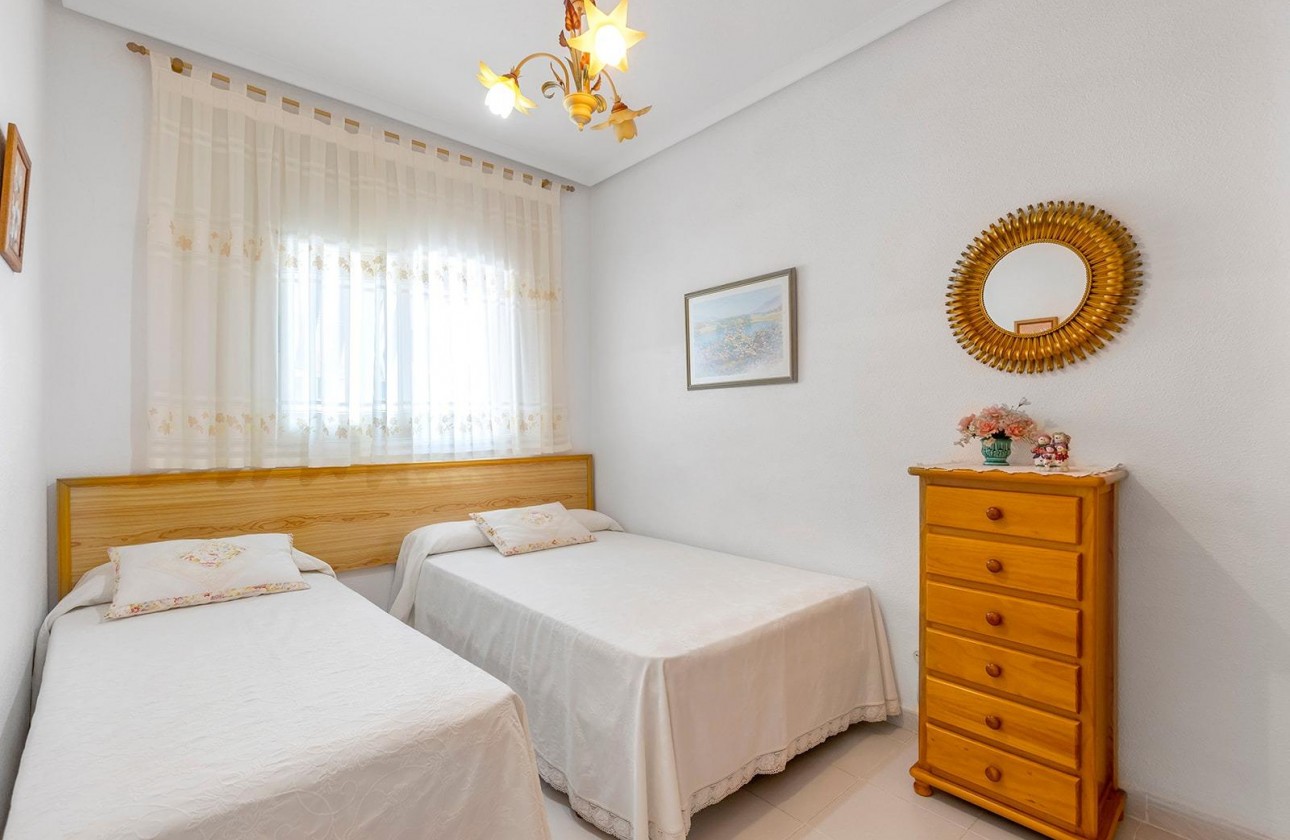 Resale - Bungalow - Torrevieja - La Mata