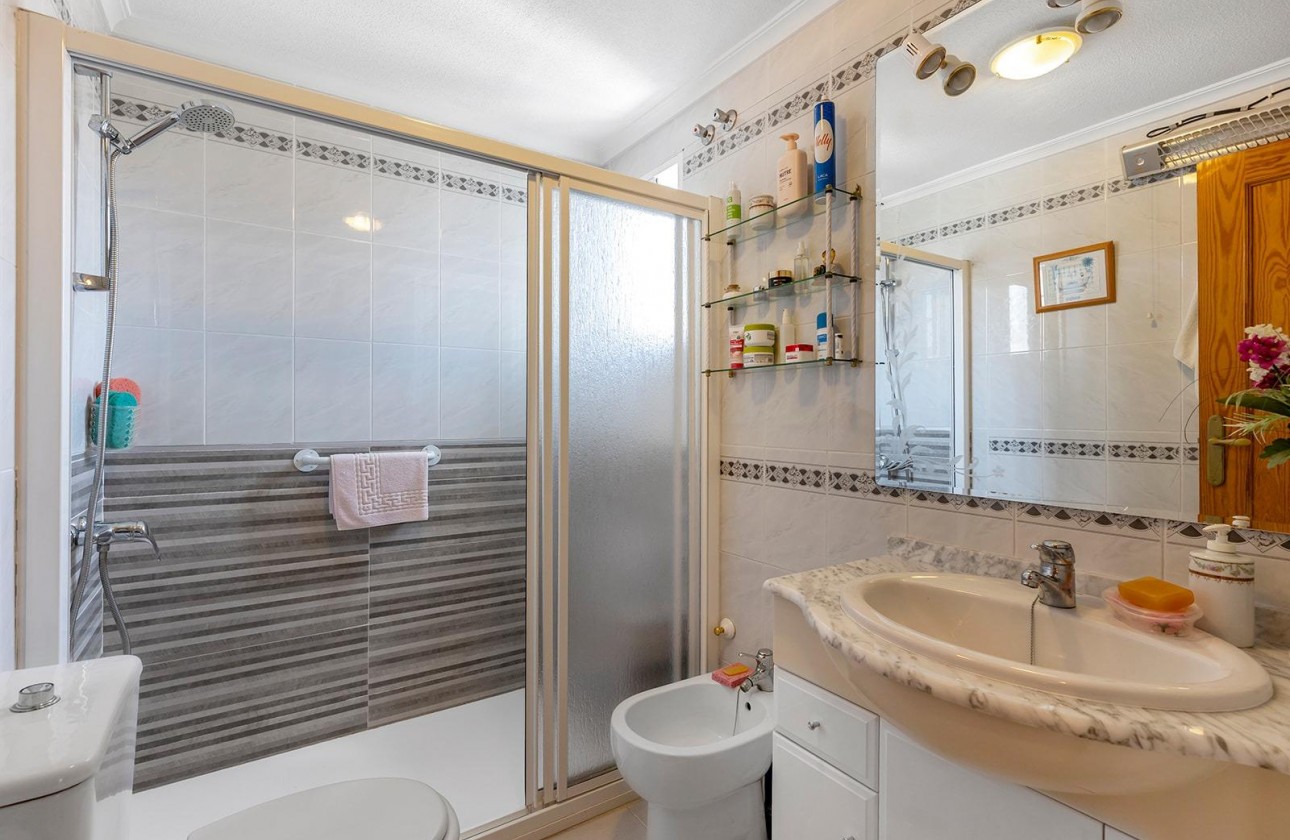 Resale - Bungalow - Torrevieja - La Mata