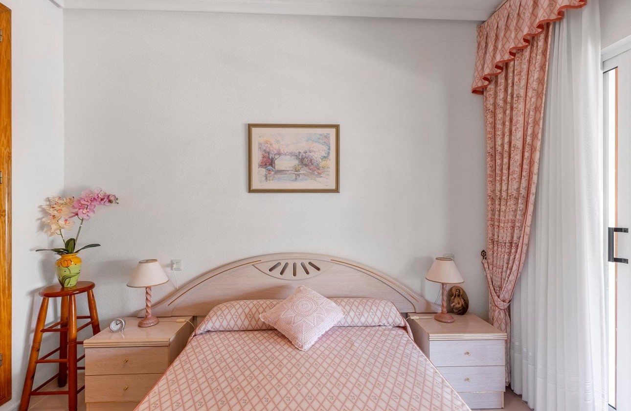 Resale - Bungalow - Torrevieja - La Mata