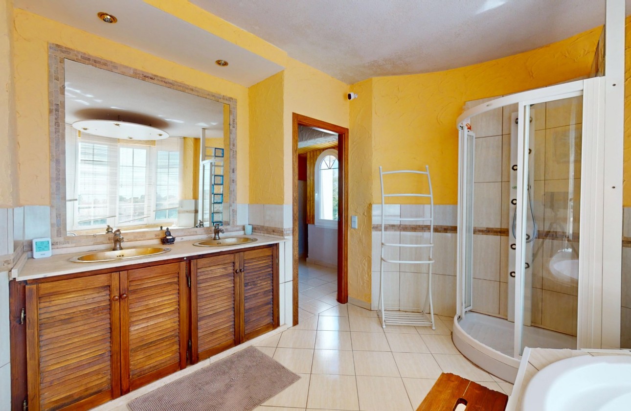 Revente - Villa - Orihuela Costa - La Zenia