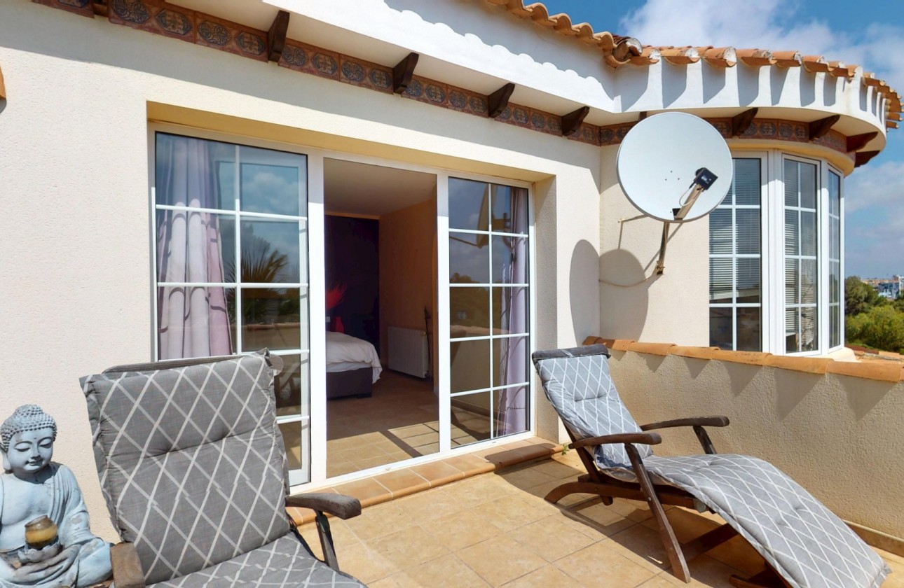 Revente - Villa - Orihuela Costa - La Zenia