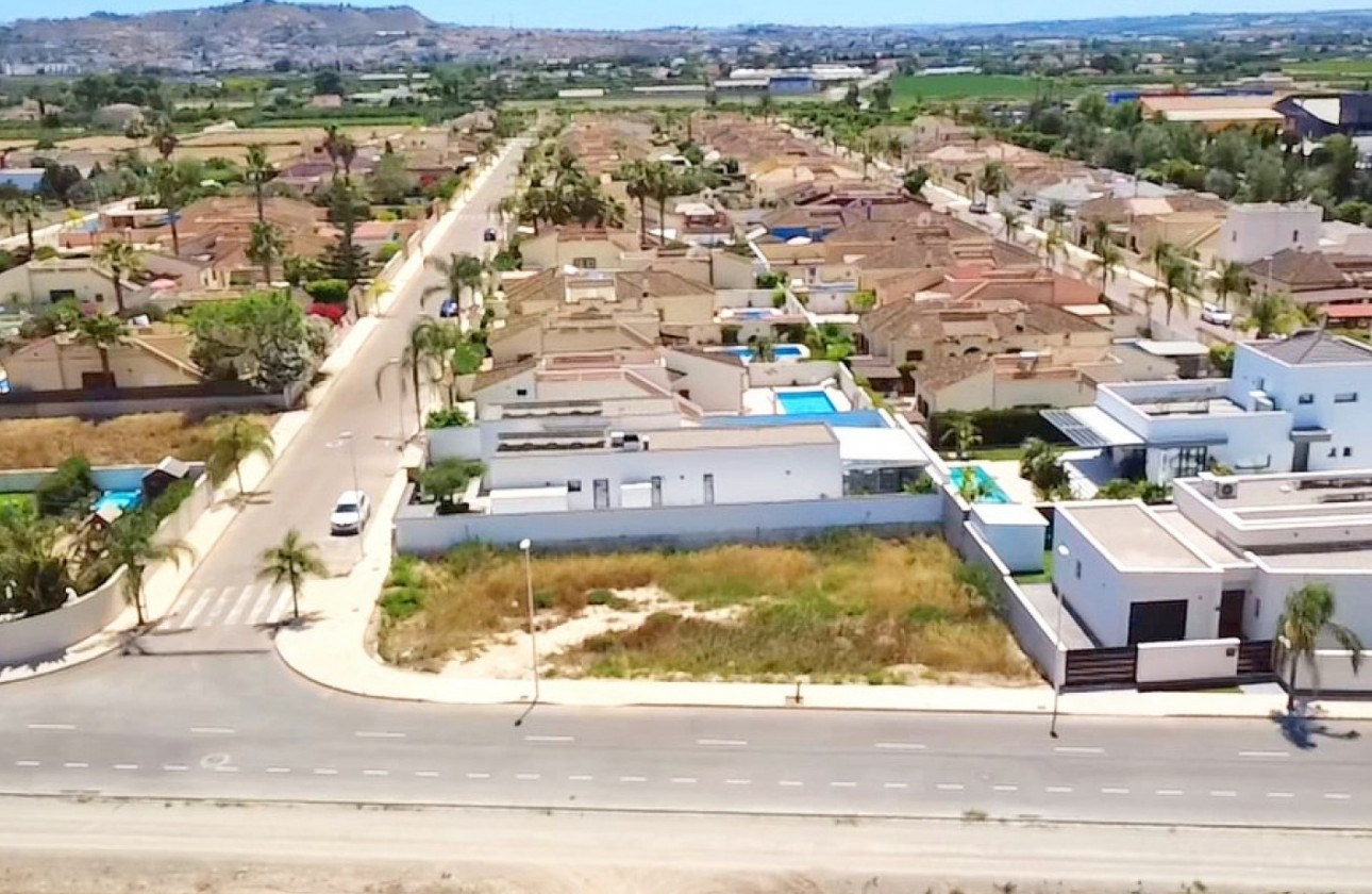 Resale - Plot / Land - Formentera del Segura