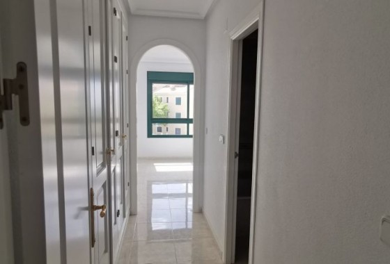 Resale - Apartment / flat - Orihuela Costa