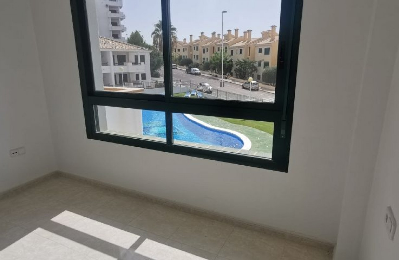 Resale - Apartment / flat - Orihuela Costa
