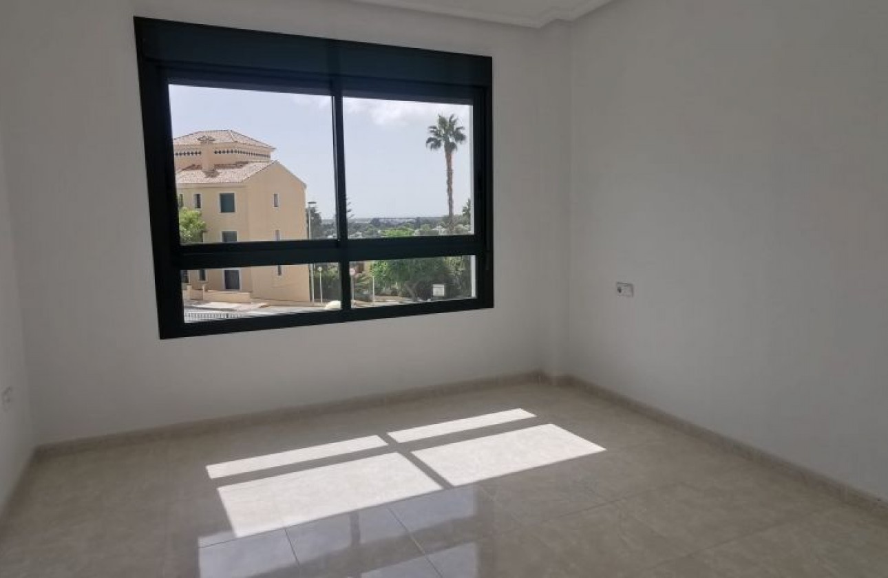 Resale - Apartment / flat - Orihuela Costa